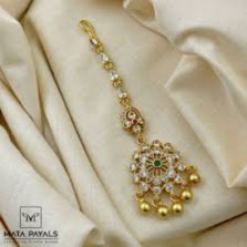 HANDMADE HAIR & ACESSORIES